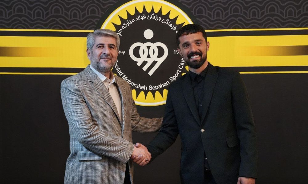نورافکن دو سال دیگر در سپاهان ماندنی شد