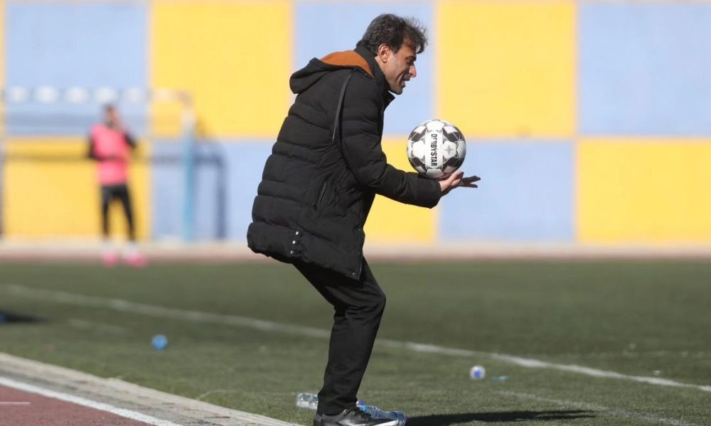رجبزاده از سرمربیگری پارس جم کنارهگیری کرد رجبزاده